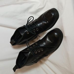 Geoffrey Cardia Block Heel Boots